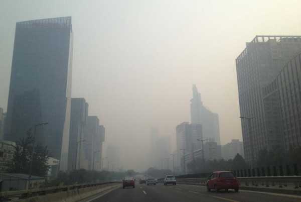 东城、西城等八区已达重度污染，此次污染过程预计11月3日结束