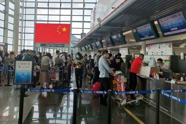 深圳机场：10月旅客吞吐量510.4万人次 同比增长191.31%