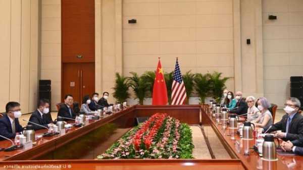 美国官员称中美双方原则同意在旧金山举行首脑会谈，中方回应